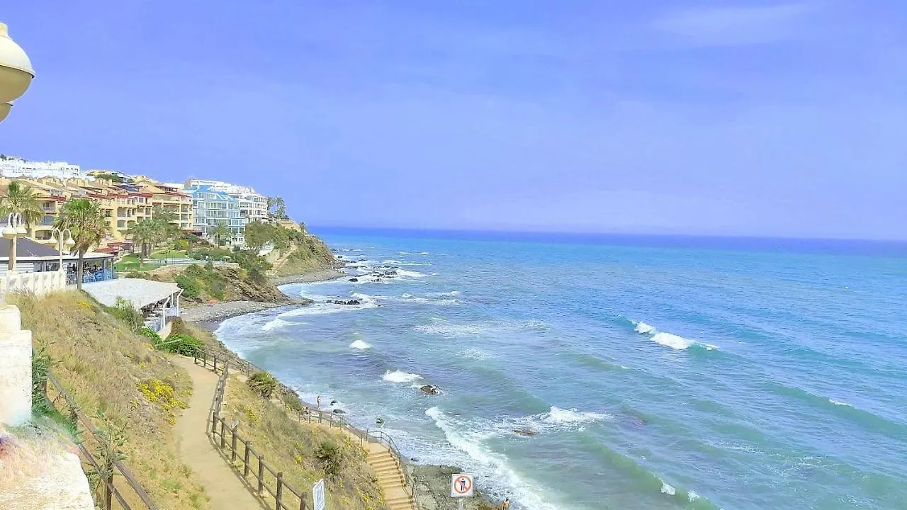 Brand New Modern 2 Bdrms Duplex Penthouse . Sea Views. 3 Min Walk To Beach! Apartment Benalmadena
