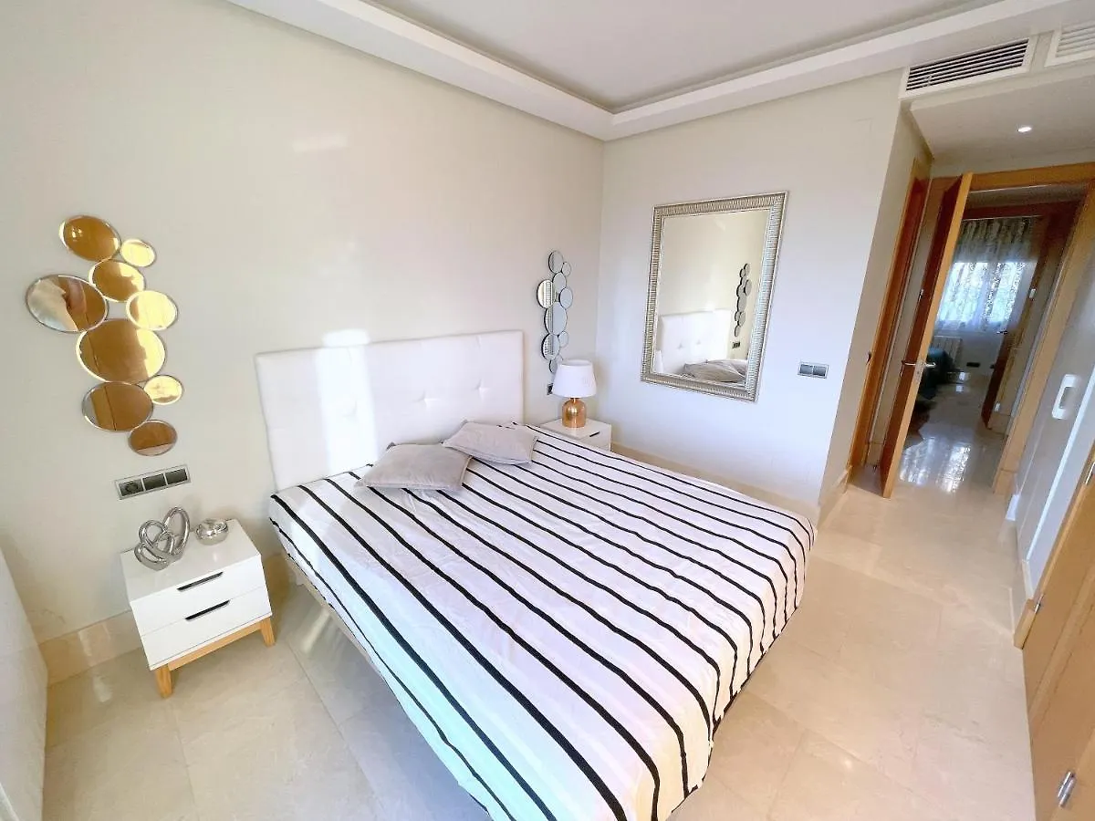 Brand New Modern 2 Bdrms Duplex Penthouse . Sea Views. 3 Min Walk To Beach! Apartment Benalmadena