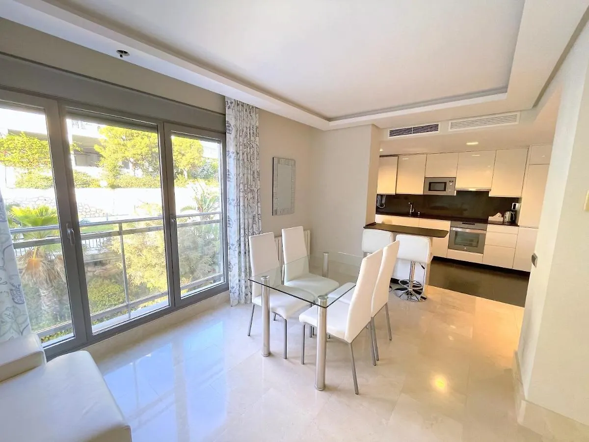 Brand New Modern 2 Bdrms Duplex Penthouse . Sea Views. 3 Min Walk To Beach! Apartment Benalmadena 0*,