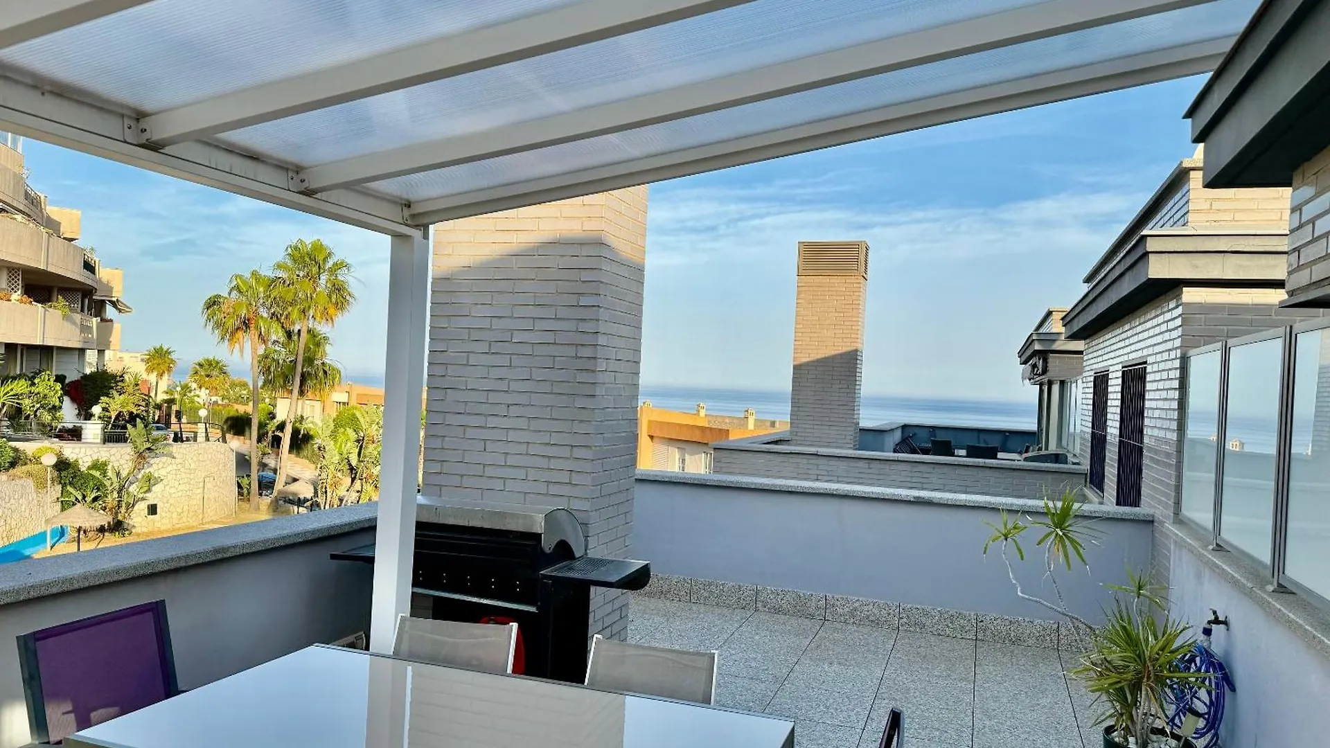 Brand New Modern 2 Bdrms Duplex Penthouse . Sea Views. 3 Min Walk To Beach! Apartment Benalmadena