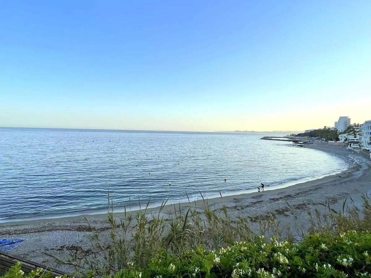 Apartament Brand New Modern 2 Bdrms Duplex Penthouse . Sea Views. 3 Min Walk To Beach! Benalmádena