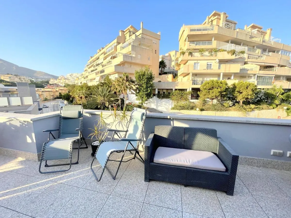 Apartament Brand New Modern 2 Bdrms Duplex Penthouse . Sea Views. 3 Min Walk To Beach! Benalmádena